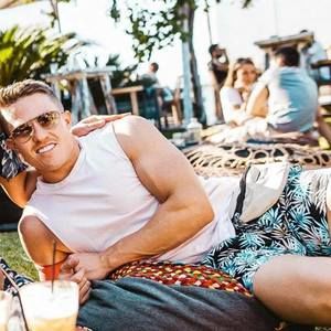 Meet your Posher, Tyler